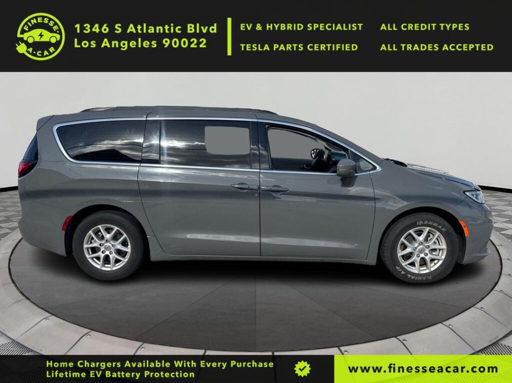 2022 Chrysler Pacifica Touring L