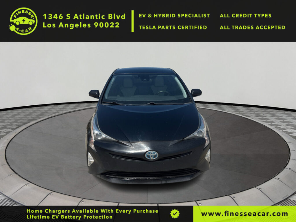 2017 Toyota Prius Two | Two Eco | Three | Three Touring | Four | Four Touring | One