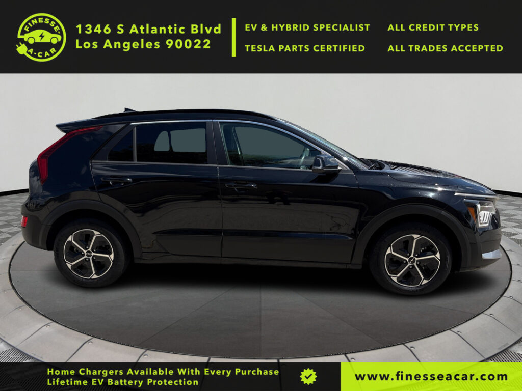 2023 Kia Niro Plug-In Hybrid EX