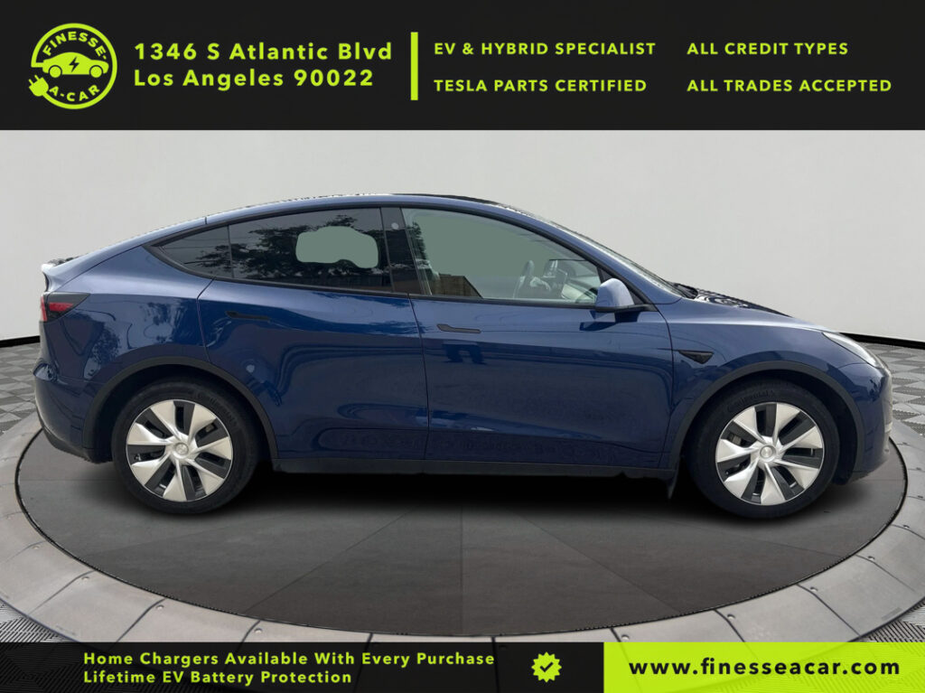 2022 Tesla Model Y Long Range Dual Motor All-Wheel Drive