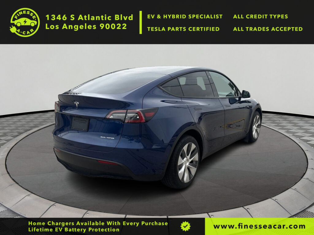 2022 Tesla Model Y Long Range Dual Motor All-Wheel Drive