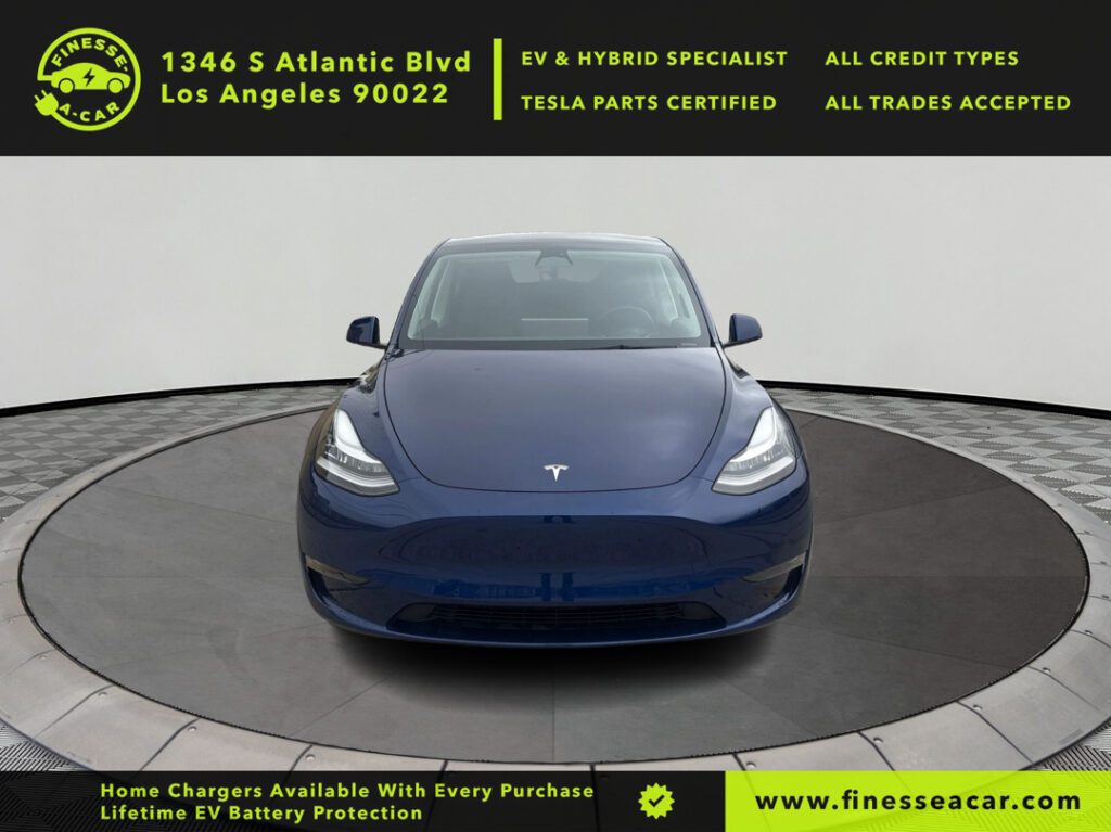 2022 Tesla Model Y Long Range Dual Motor All-Wheel Drive