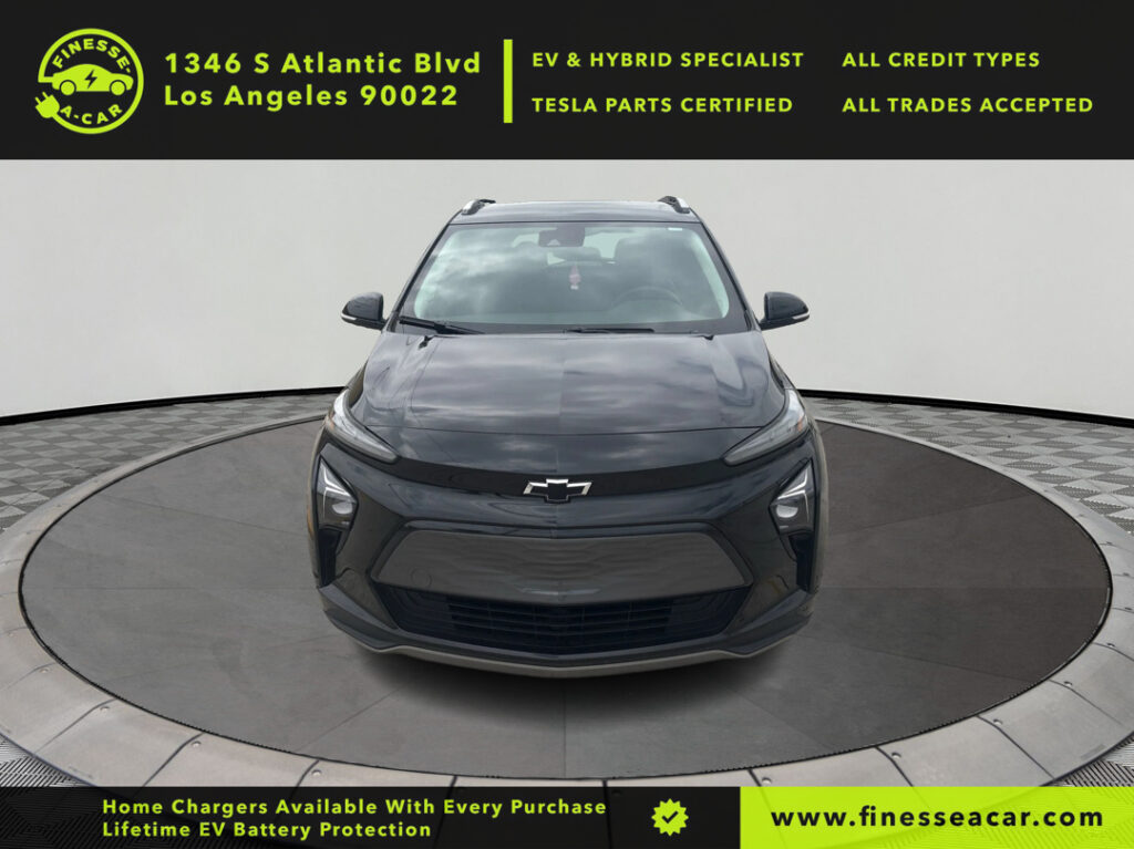 2023 CHEVROLET Bolt EUV LT