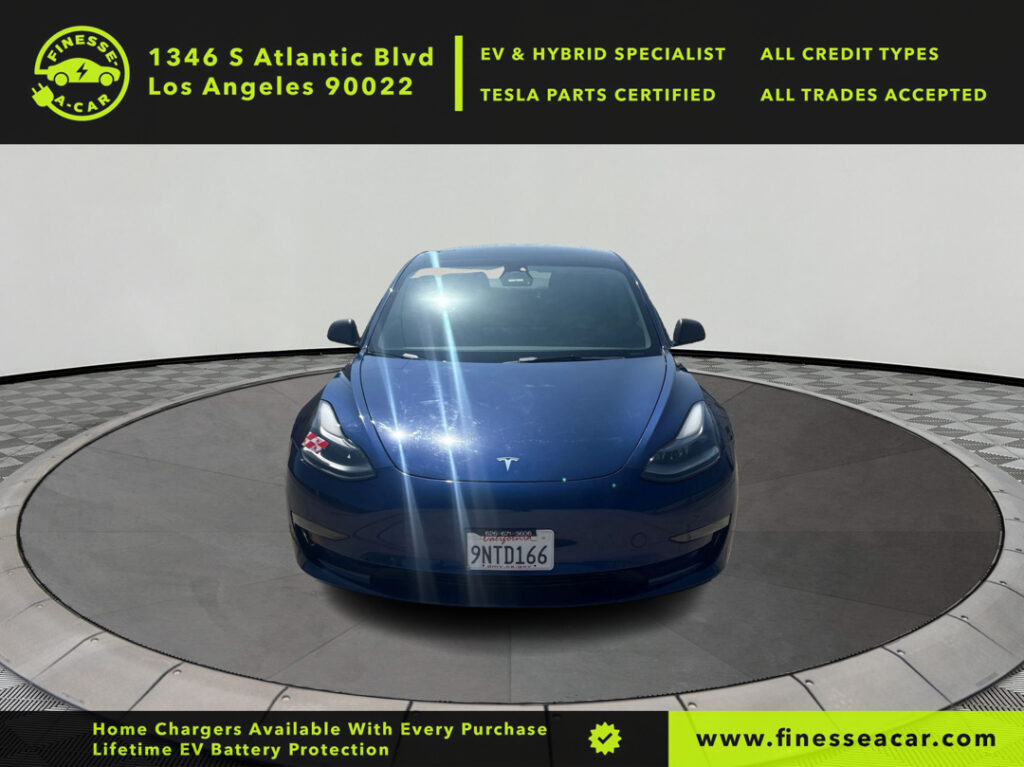 2023 TESLA Model 3