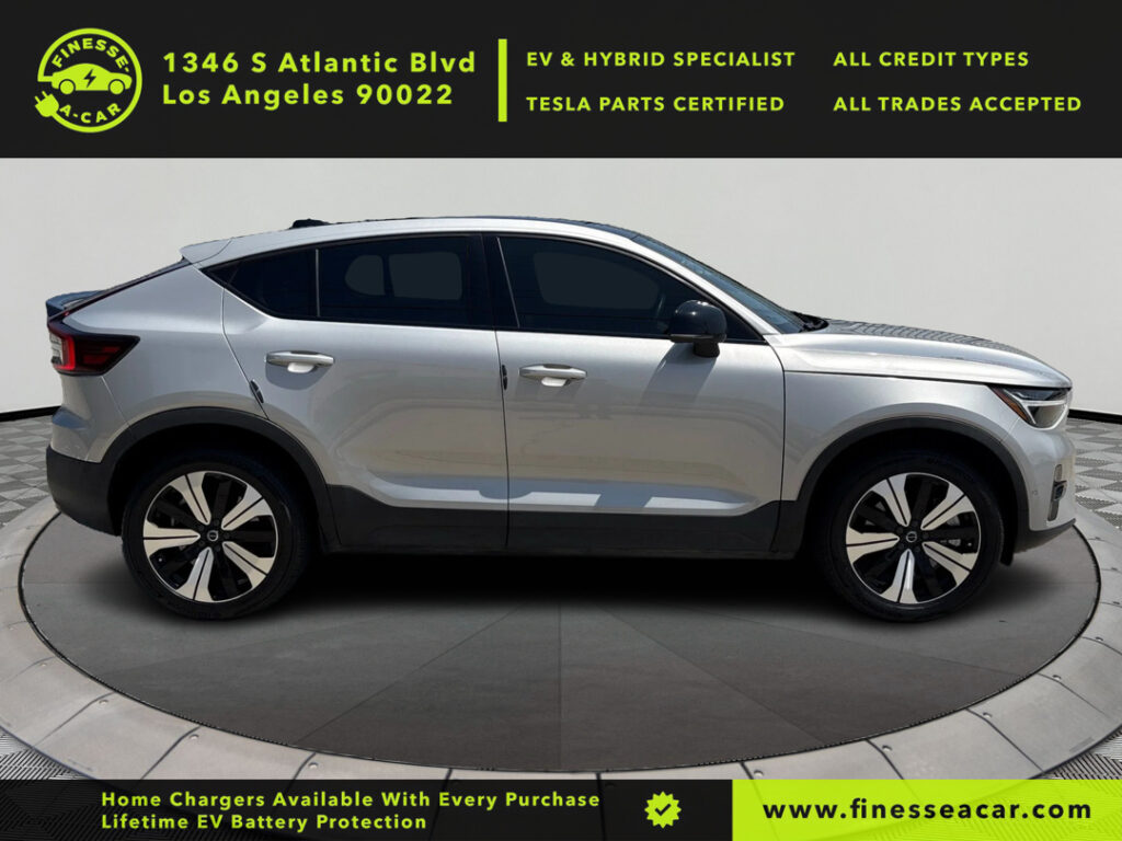 2023 Volvo C40 Recharge Pure Electric Twin Plus