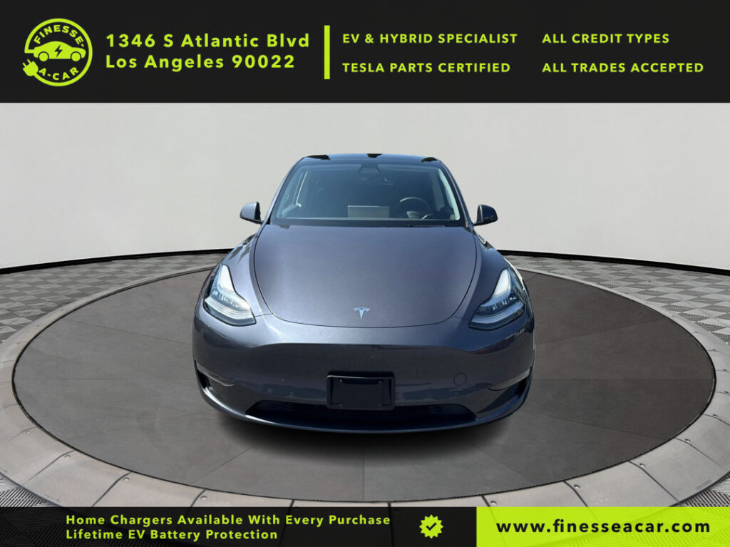 2022 Tesla Model Y Long Range Dual Motor All-Wheel Drive